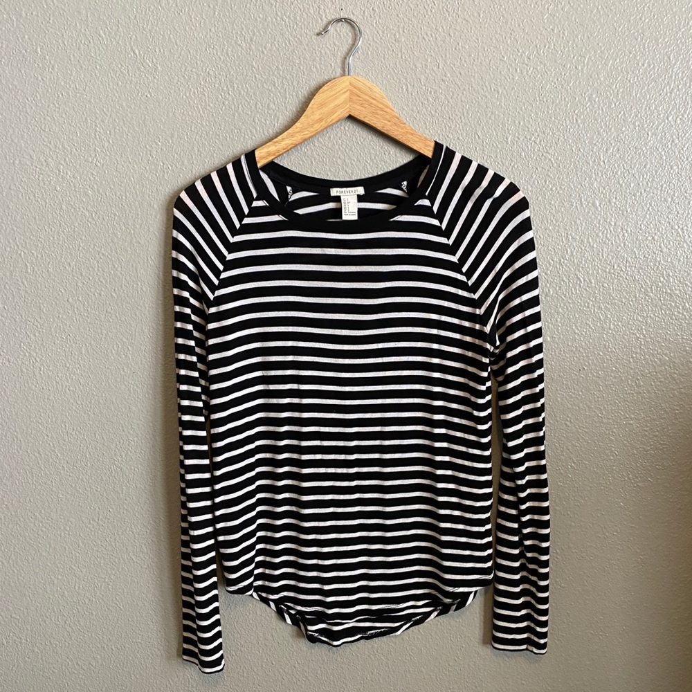 Forever 21 Long Sleeve Striped Tee